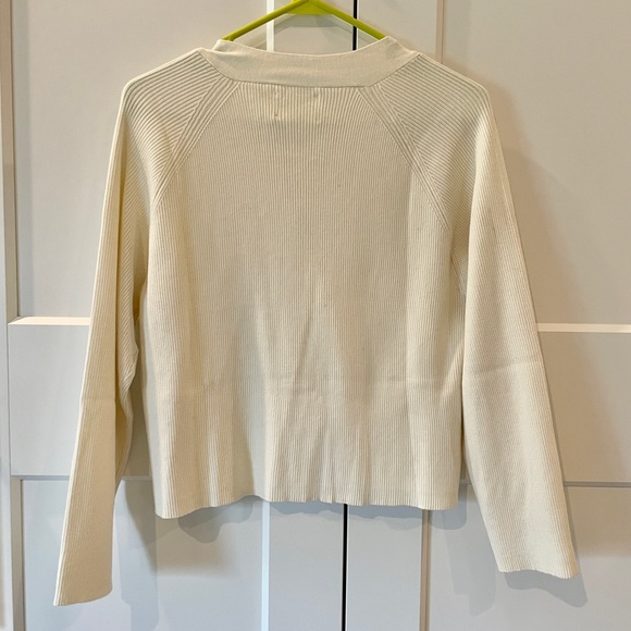 ✨NWOT✨ Zara Girls Ribbed Ivory Cropped Cardigan - Picture 4 of 4